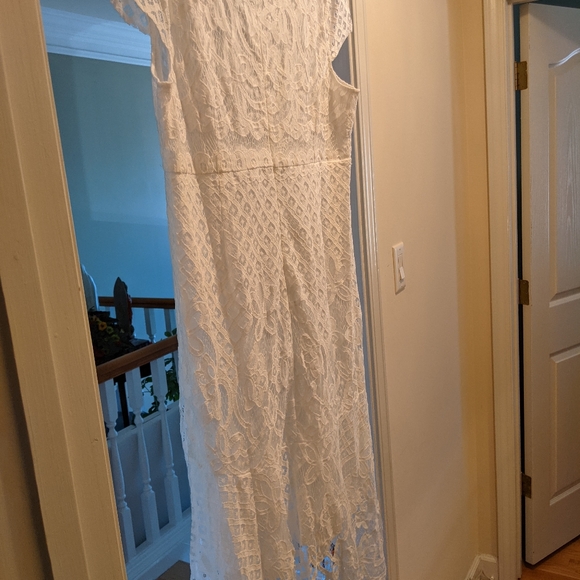 Ivory lace dress - Picture 4 of 4
